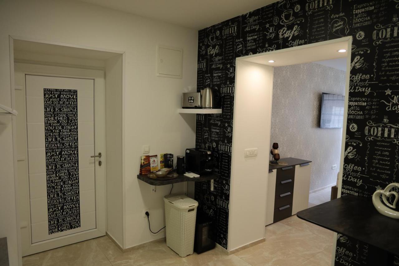 Love Nest Apartment Любляна Екстериор снимка