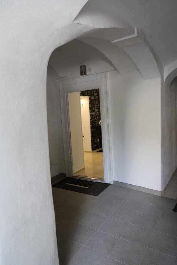 Love Nest Apartment Любляна Екстериор снимка