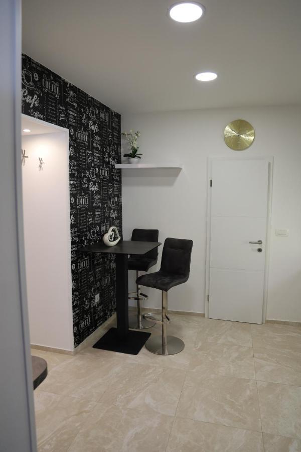 Love Nest Apartment Любляна Екстериор снимка